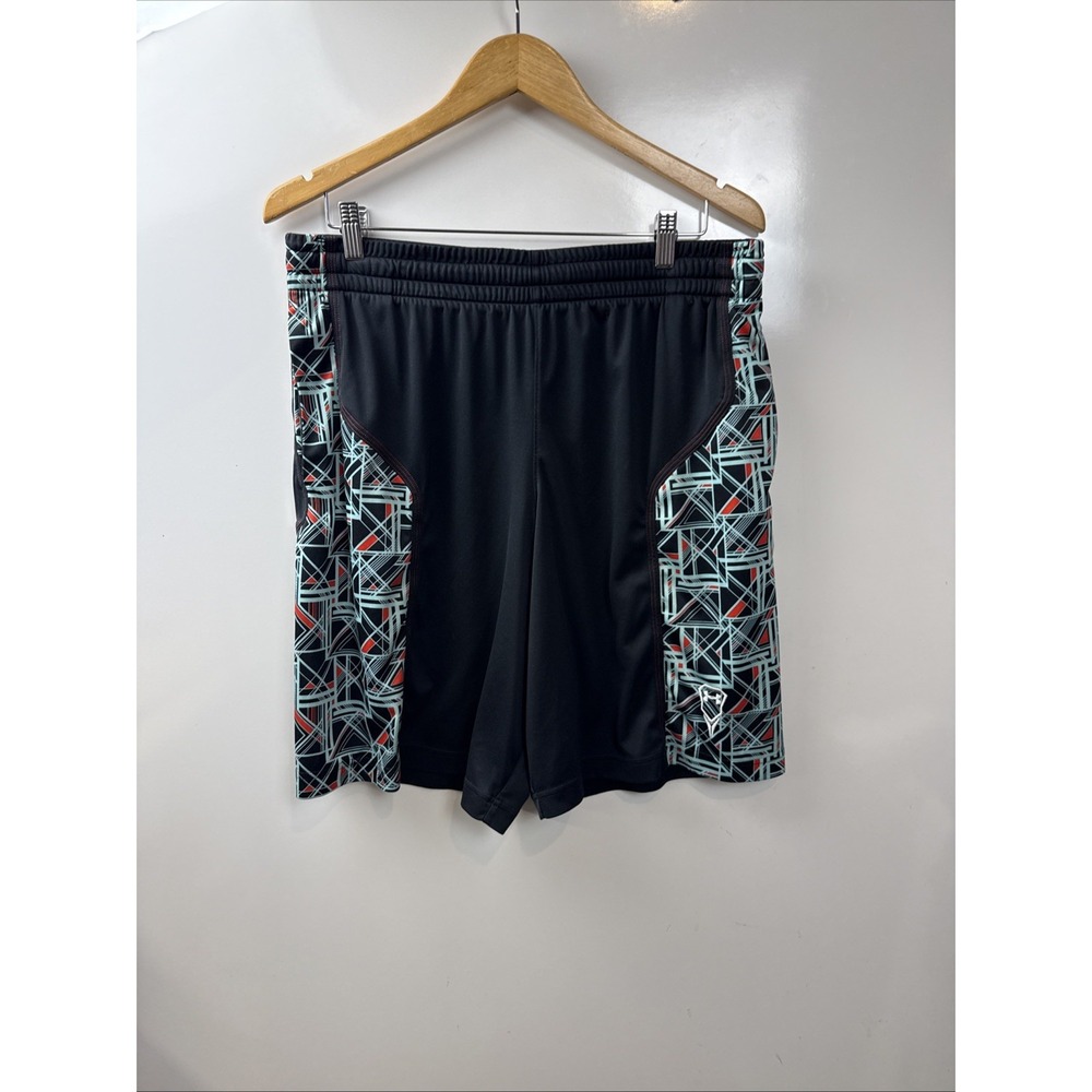 Under Armour Athletic Gym Shorts Mens Size Small Black Teal Geometric 10" Inseam